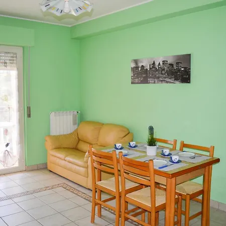 Lägenhet Homiday - Tamerici Pineto